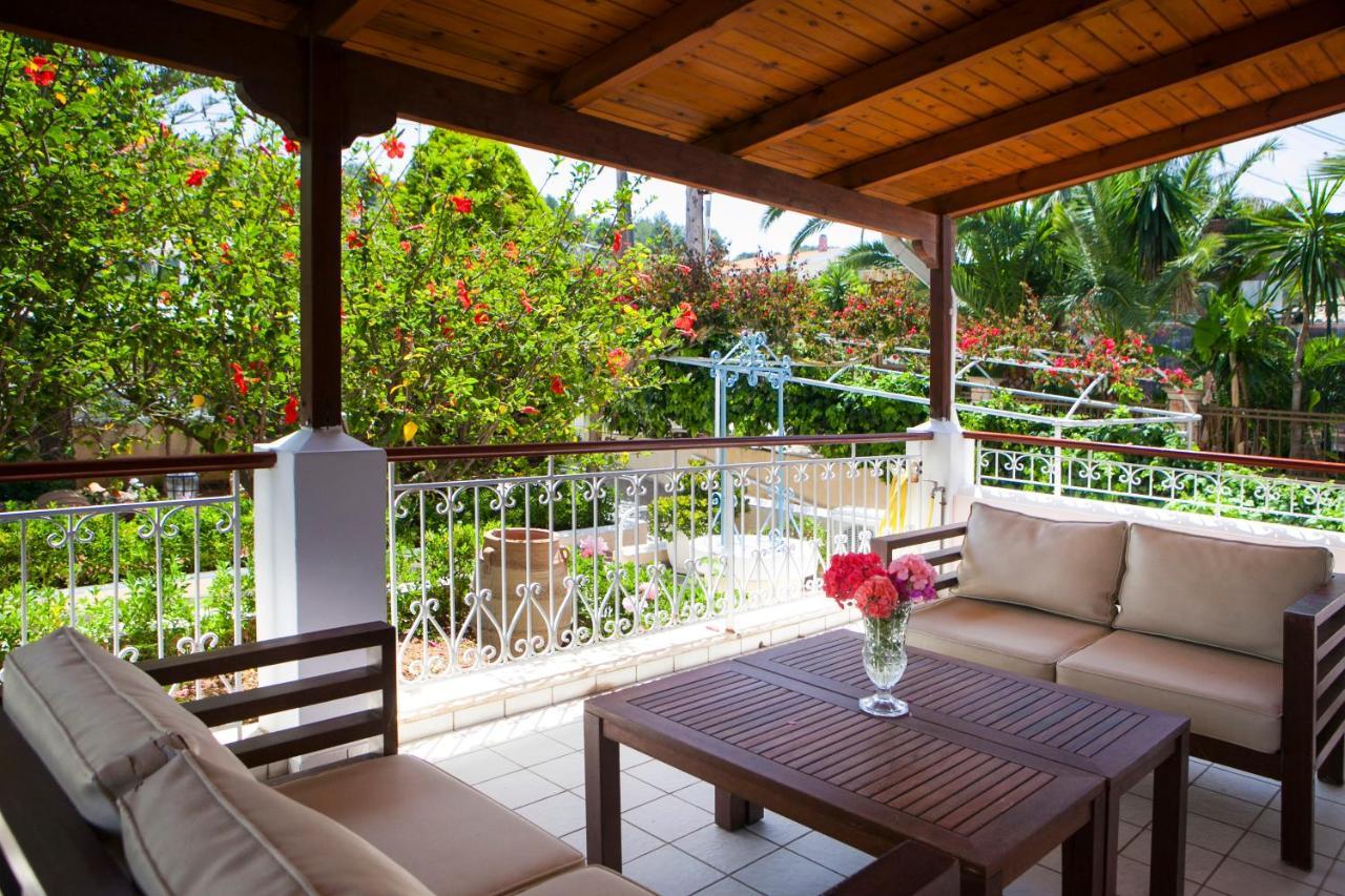 Tzivras Villa & Apartments Λάσση Εξωτερικό φωτογραφία