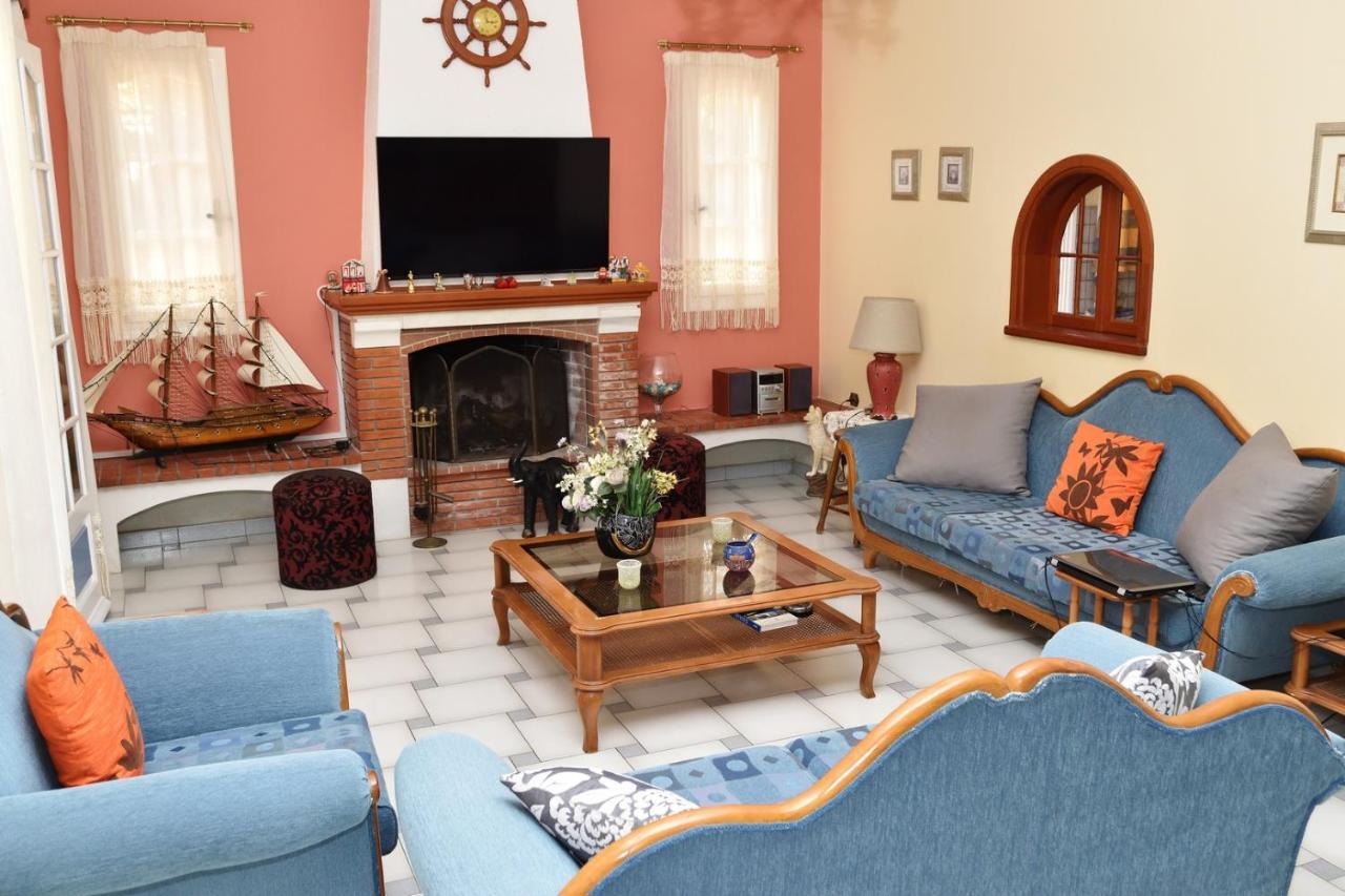 Tzivras Villa & Apartments Λάσση Εξωτερικό φωτογραφία
