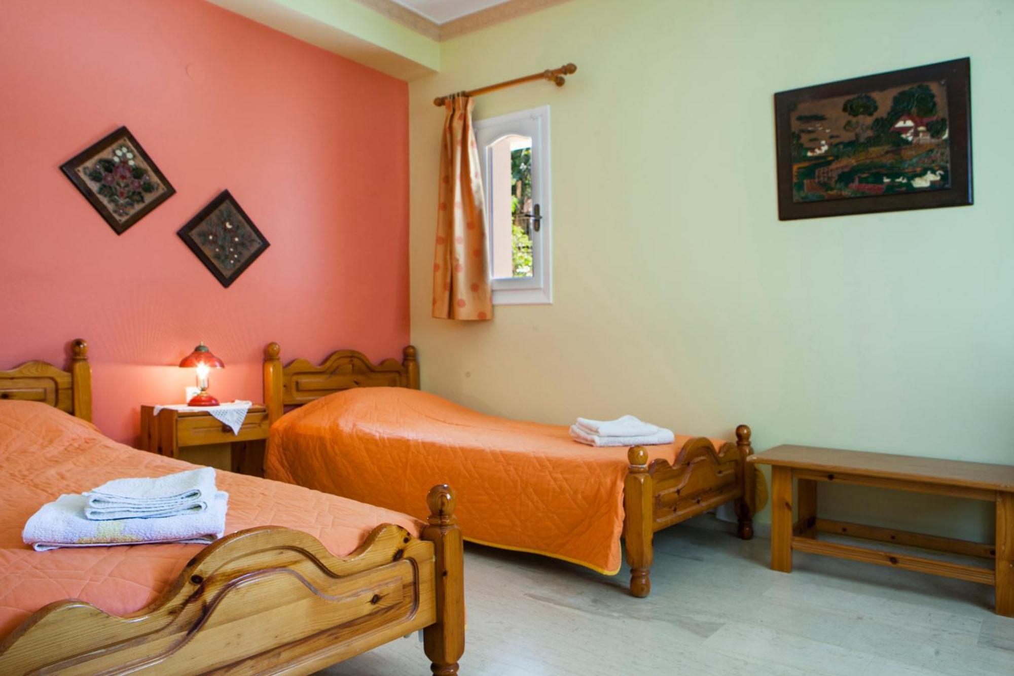Tzivras Villa & Apartments Λάσση Δωμάτιο φωτογραφία