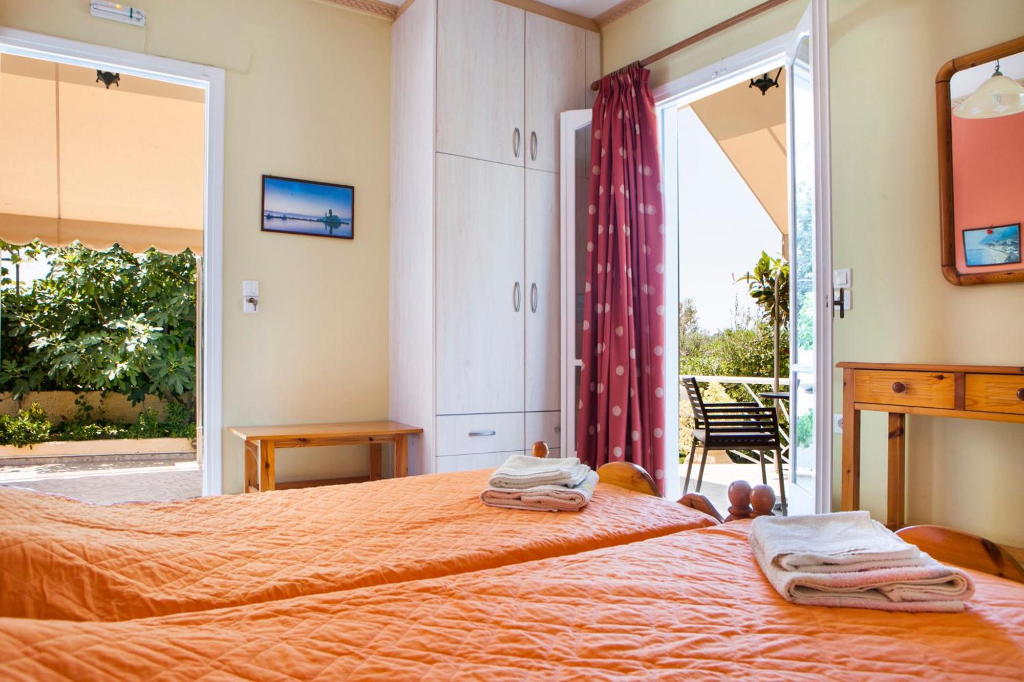 Tzivras Villa & Apartments Λάσση Δωμάτιο φωτογραφία
