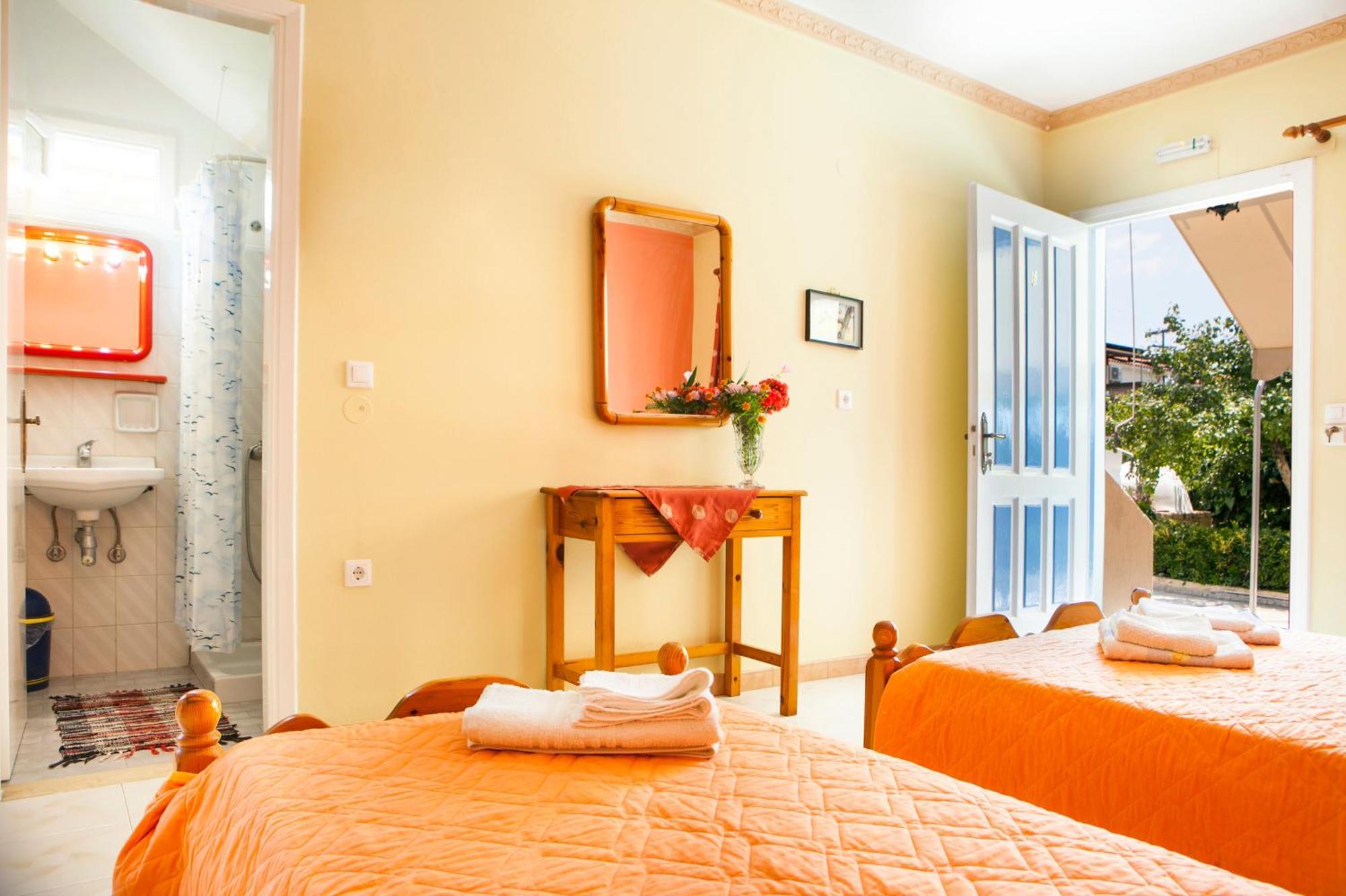 Tzivras Villa & Apartments Λάσση Δωμάτιο φωτογραφία